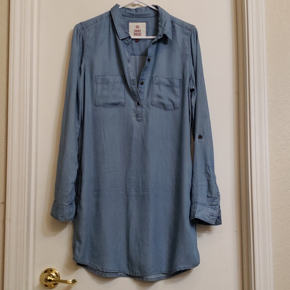 Shirt dress